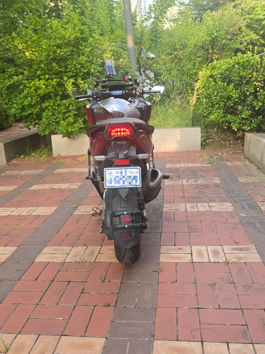 혼다 포르자 750 5