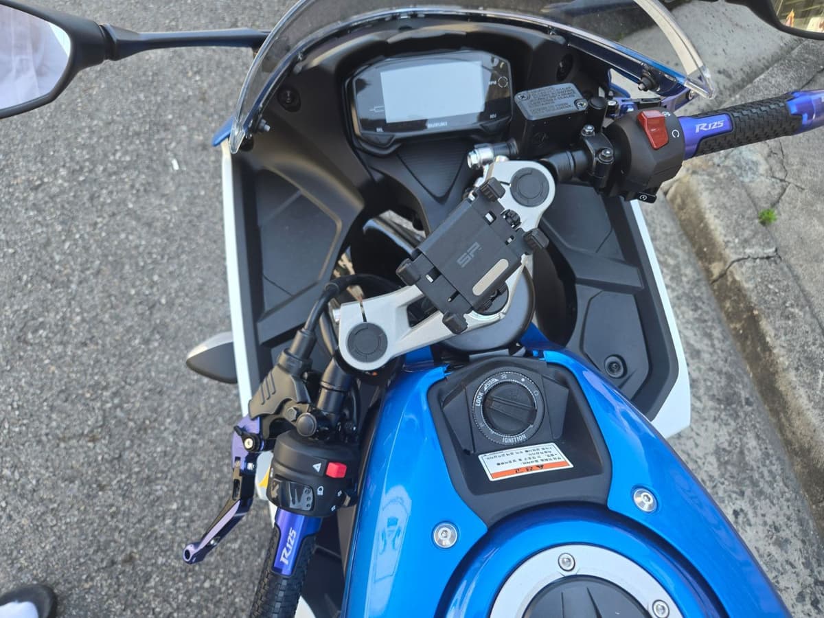 스즈키 GSX R 125 ABS 4