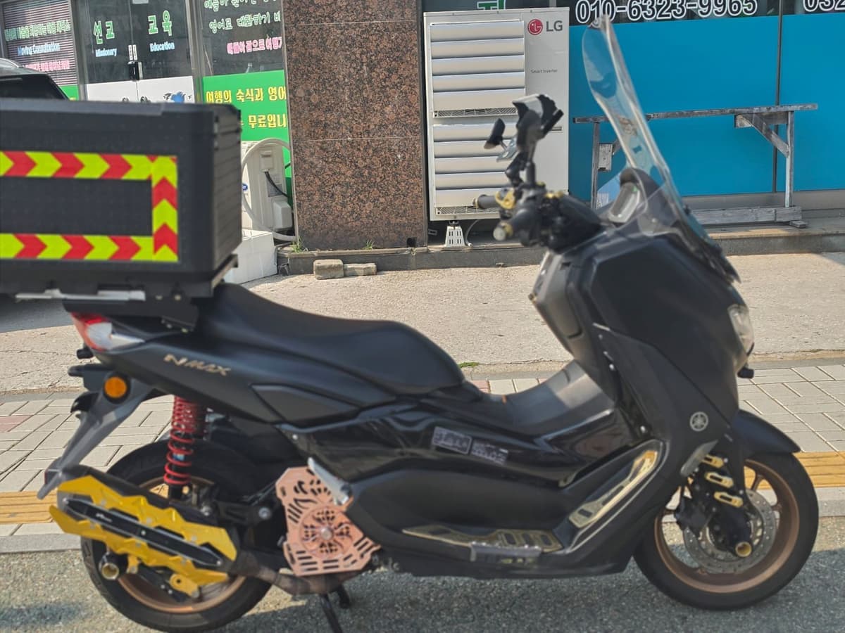 야마하 NMAX 125 5