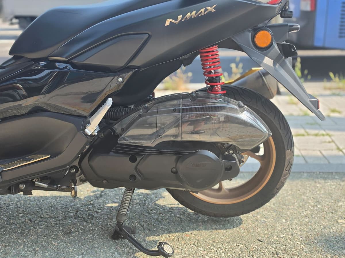 야마하 NMAX 125 8