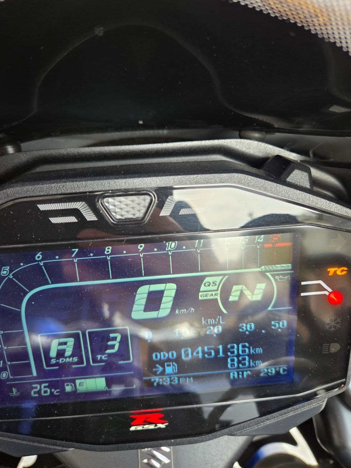 스즈키 GSX R 1000 R 12
