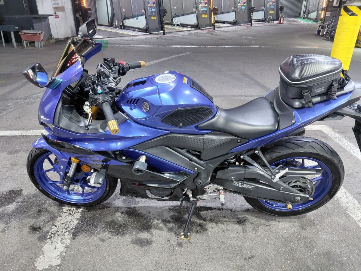 야마하 YZF R3 2
