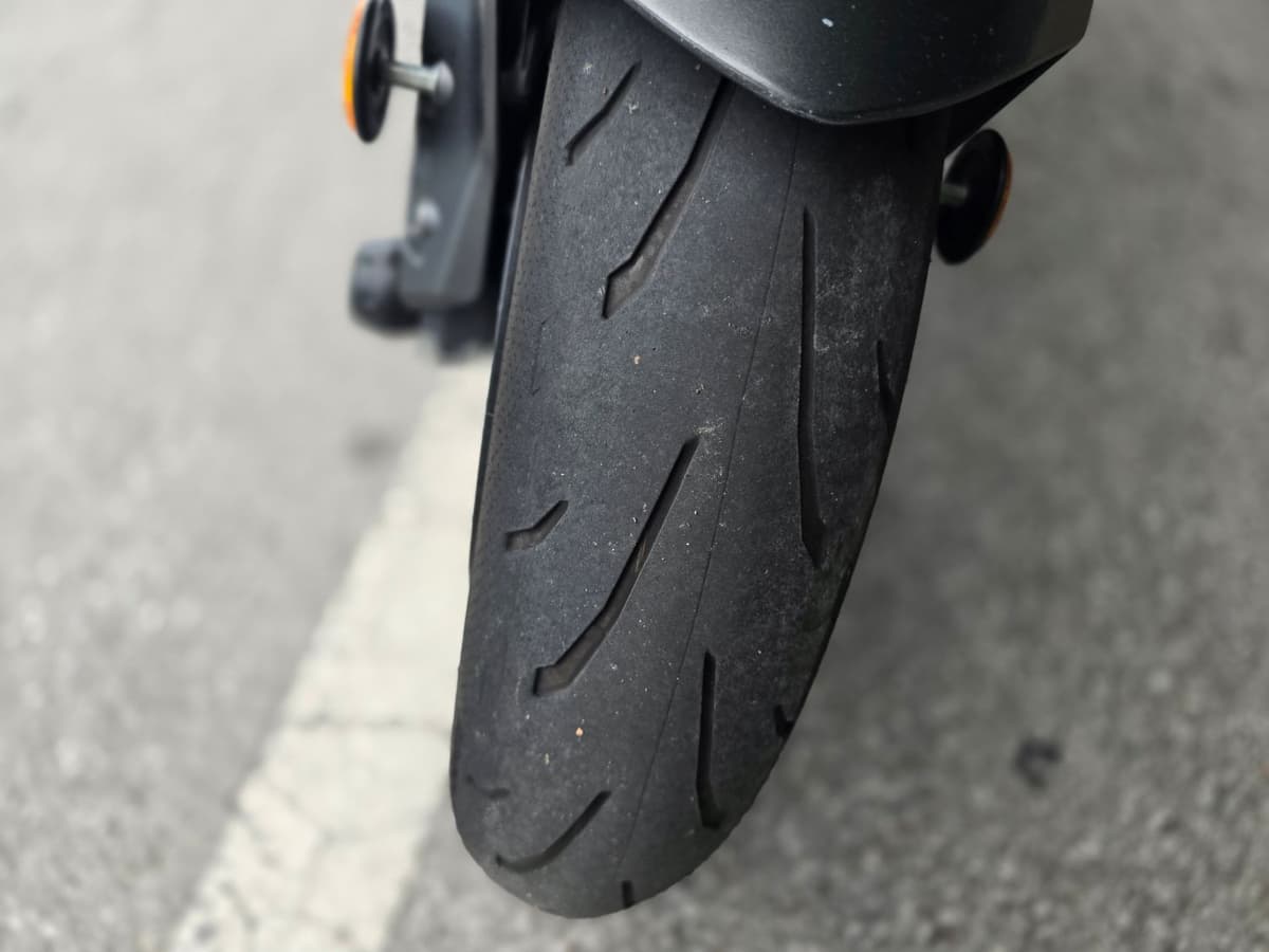스즈키 GSX S 1000 more