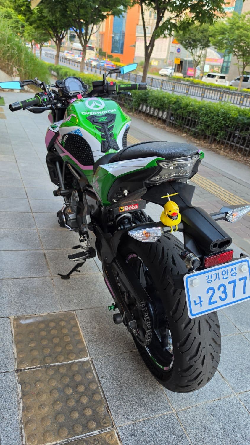 가와사키 Z 650 4