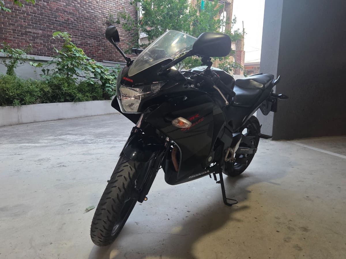 혼다 CBR 125 R 5