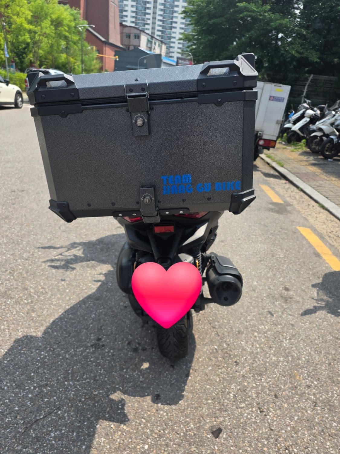 야마하 XMAX 300 ABS 9