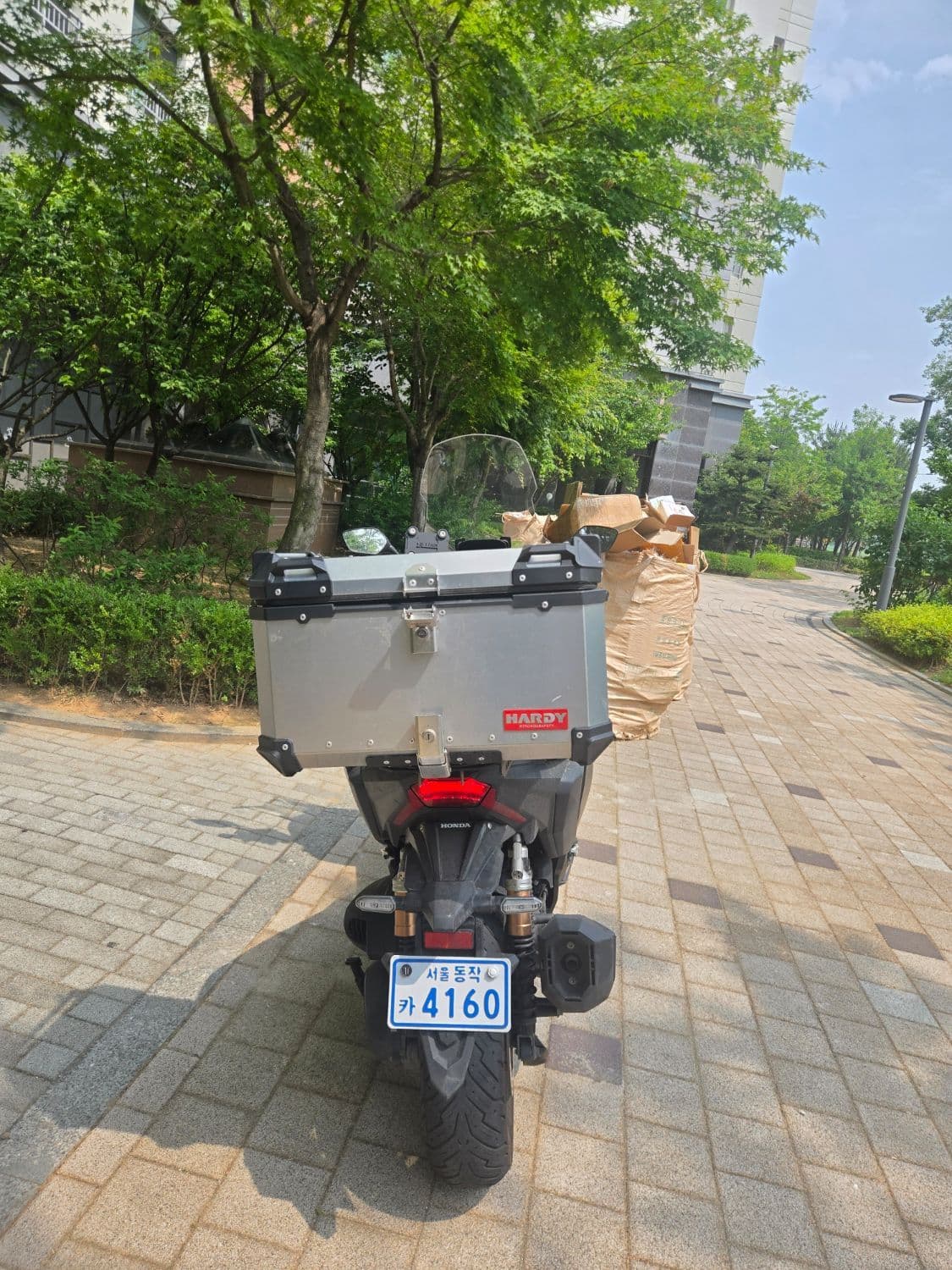 혼다 ADV 350 2