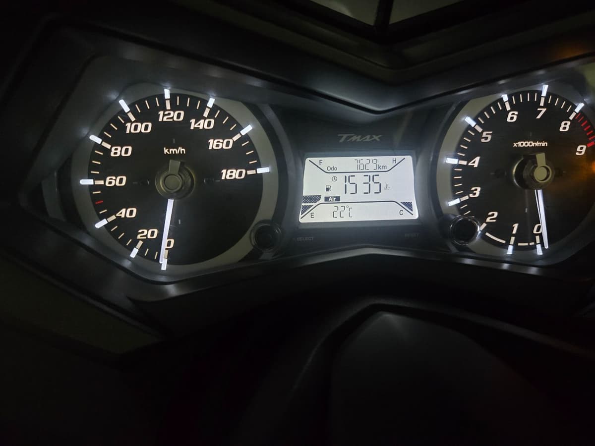 야마하 TMAX 530 5