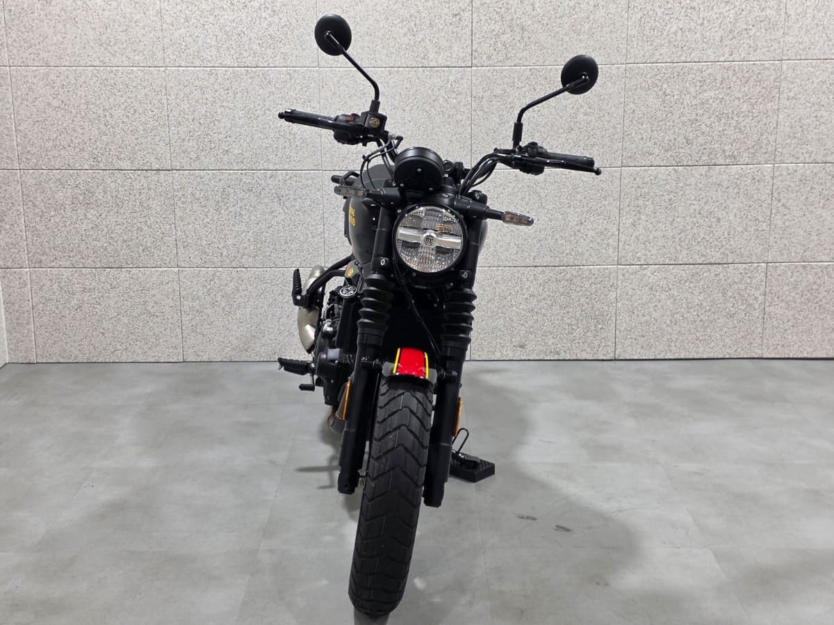 로얄엔필드 게릴라 450 3