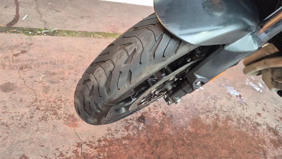 혼다 CB 650 R 12