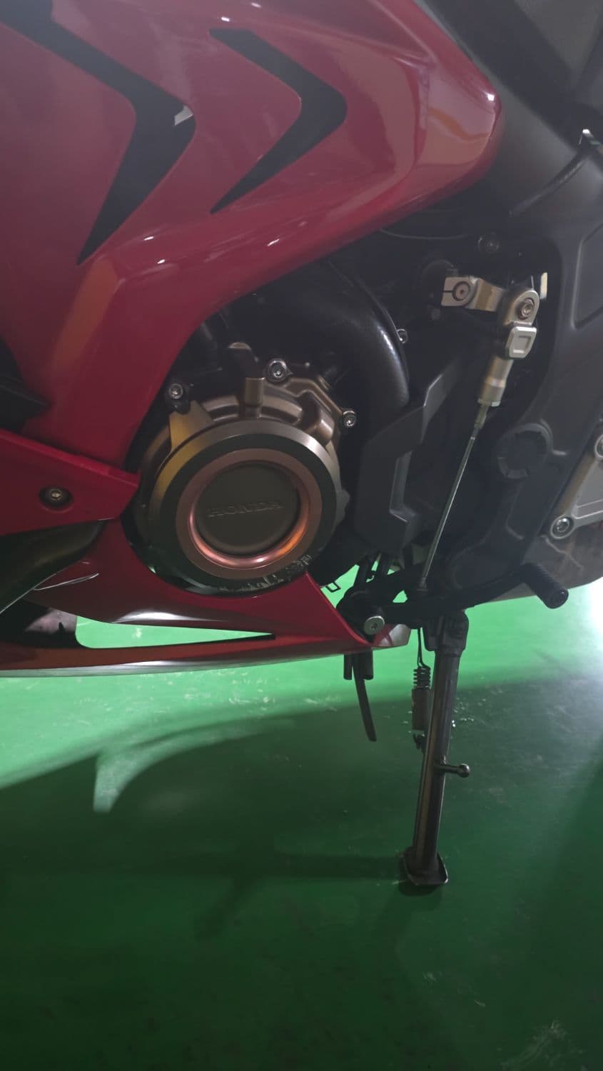 혼다 CBR 650 R MT 5