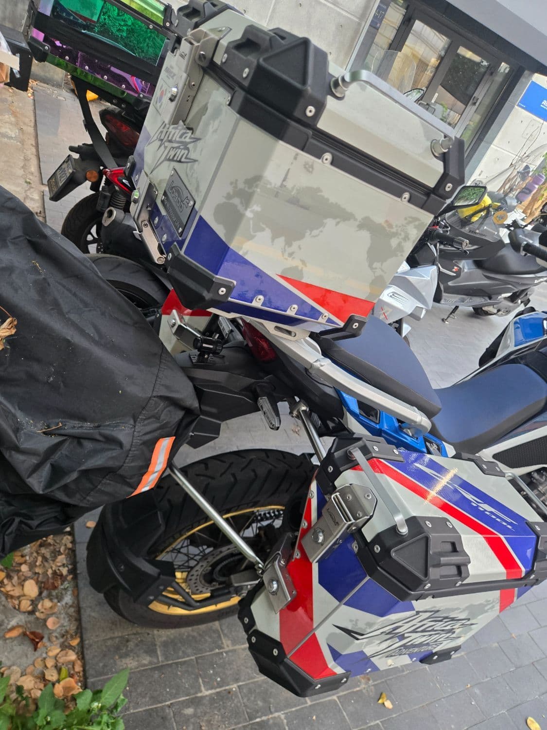 혼다 아프리카 트윈 CRF 1100 L 어드벤처 스포츠 ES DCT more