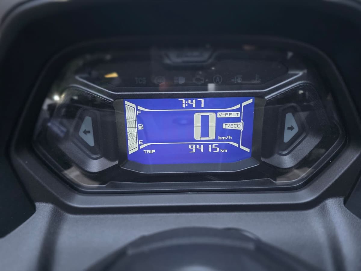 야마하 NMAX 125 8