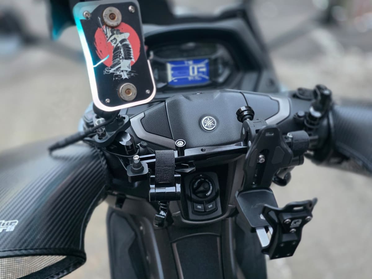 야마하 NMAX 125 7