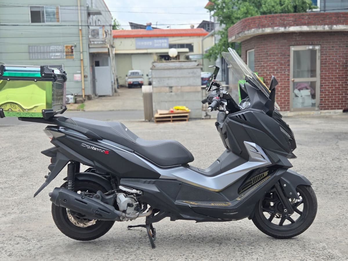 SYM 크루심 125 알파 ABS 2
