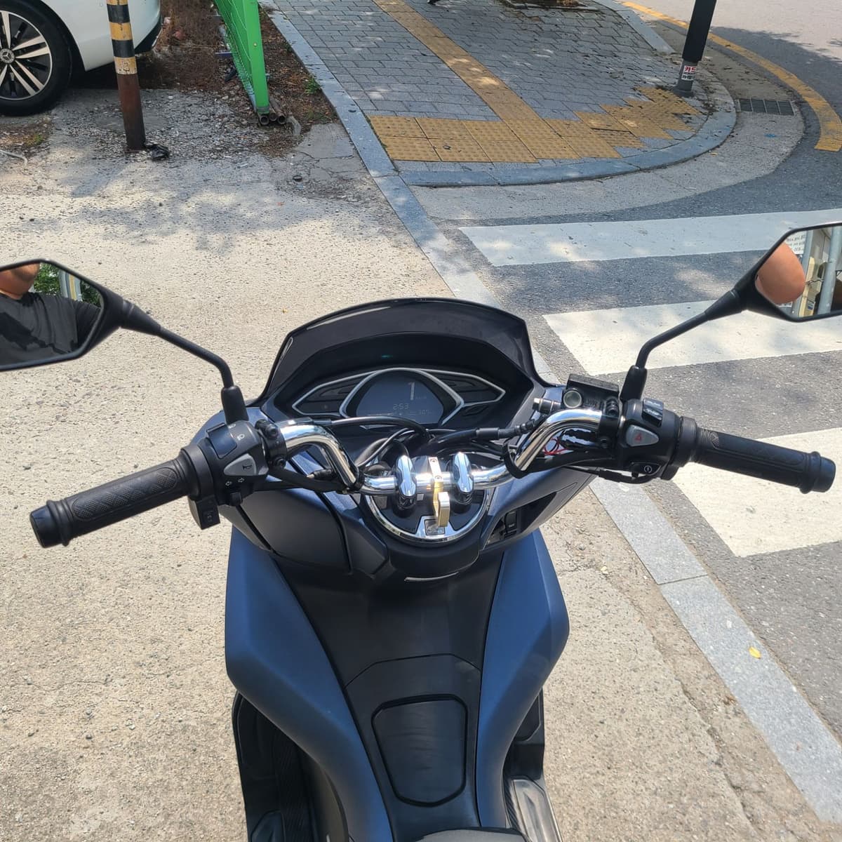 혼다 PCX 125 10
