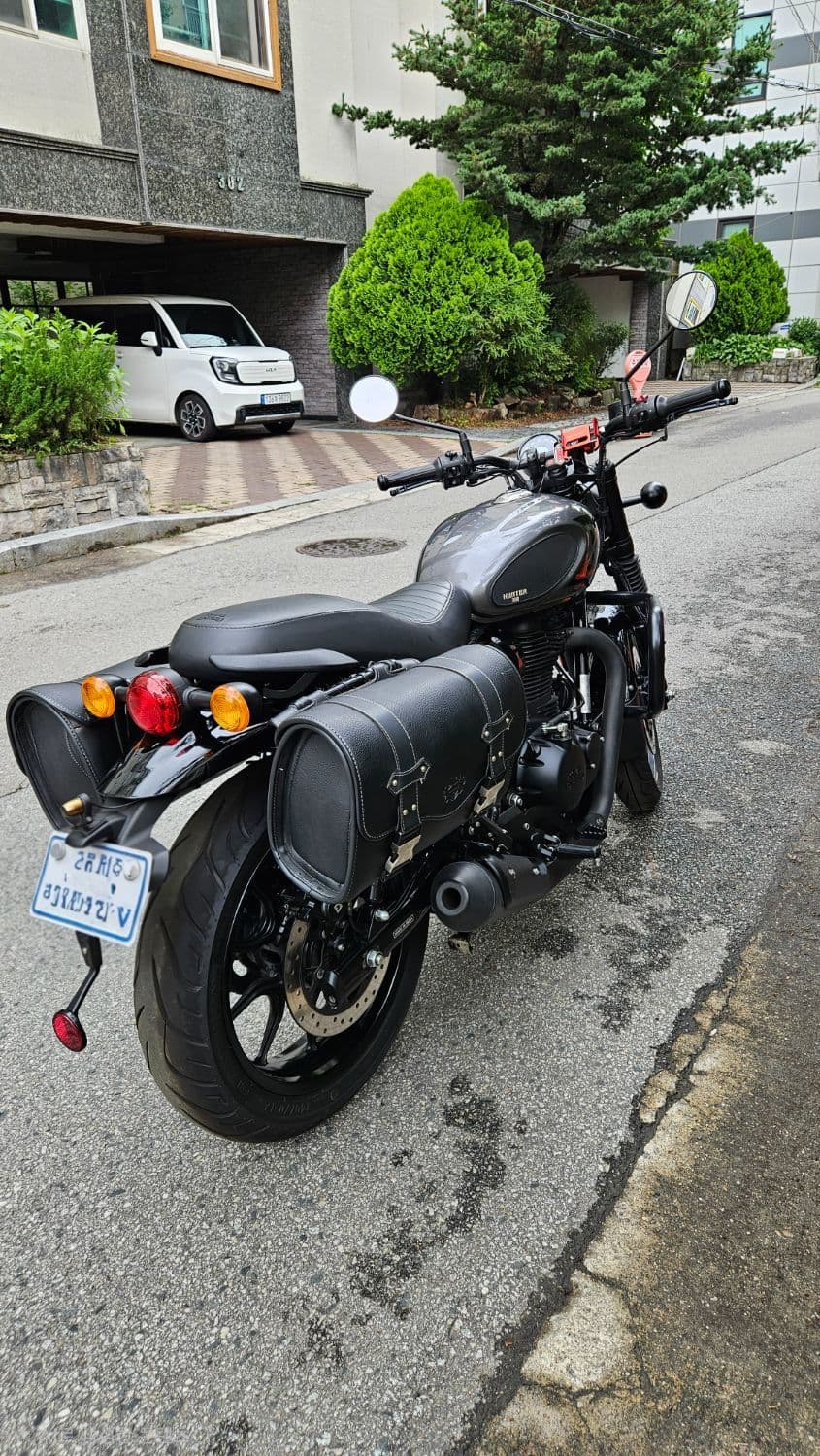 로얄엔필드 헌터 350 2