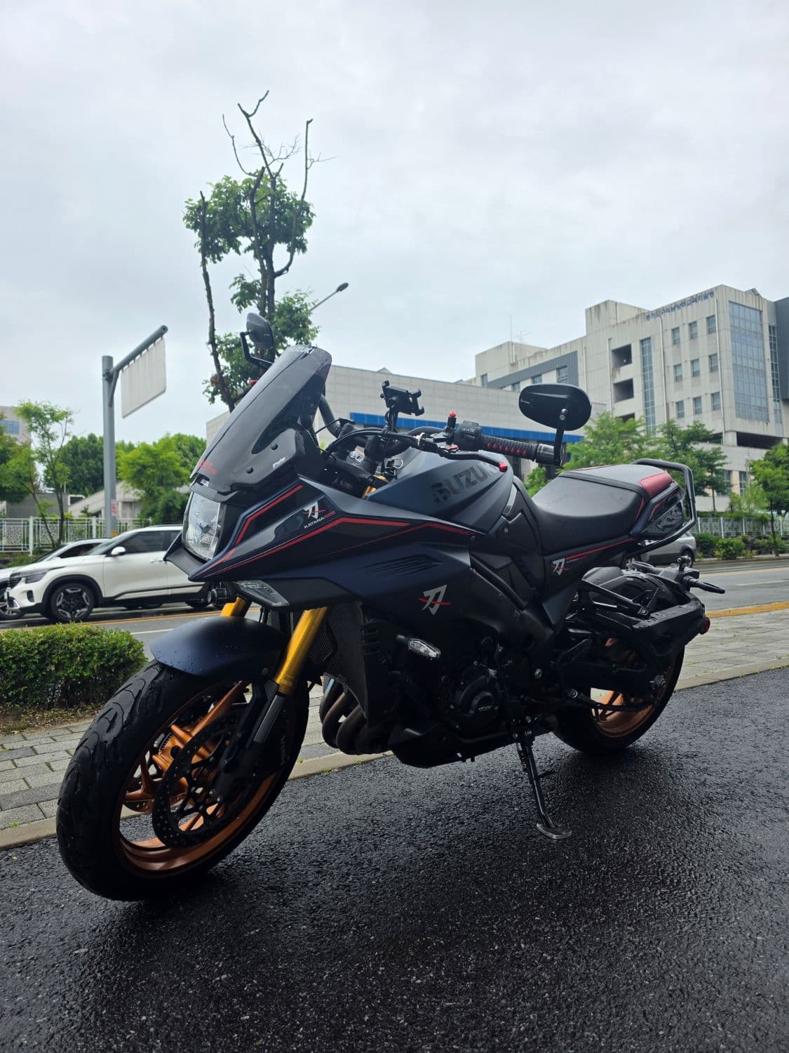 스즈키 카타나 1000 1