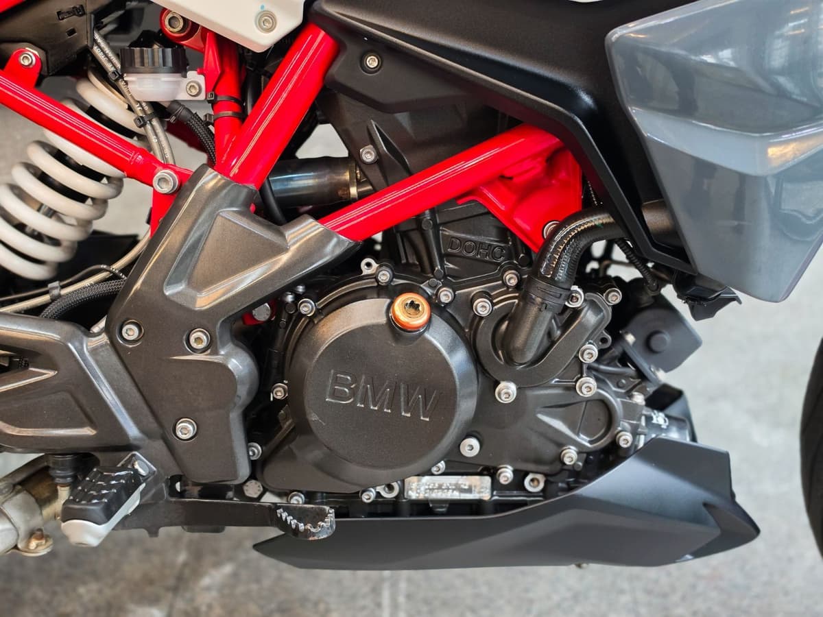 BMW G 310 R 7