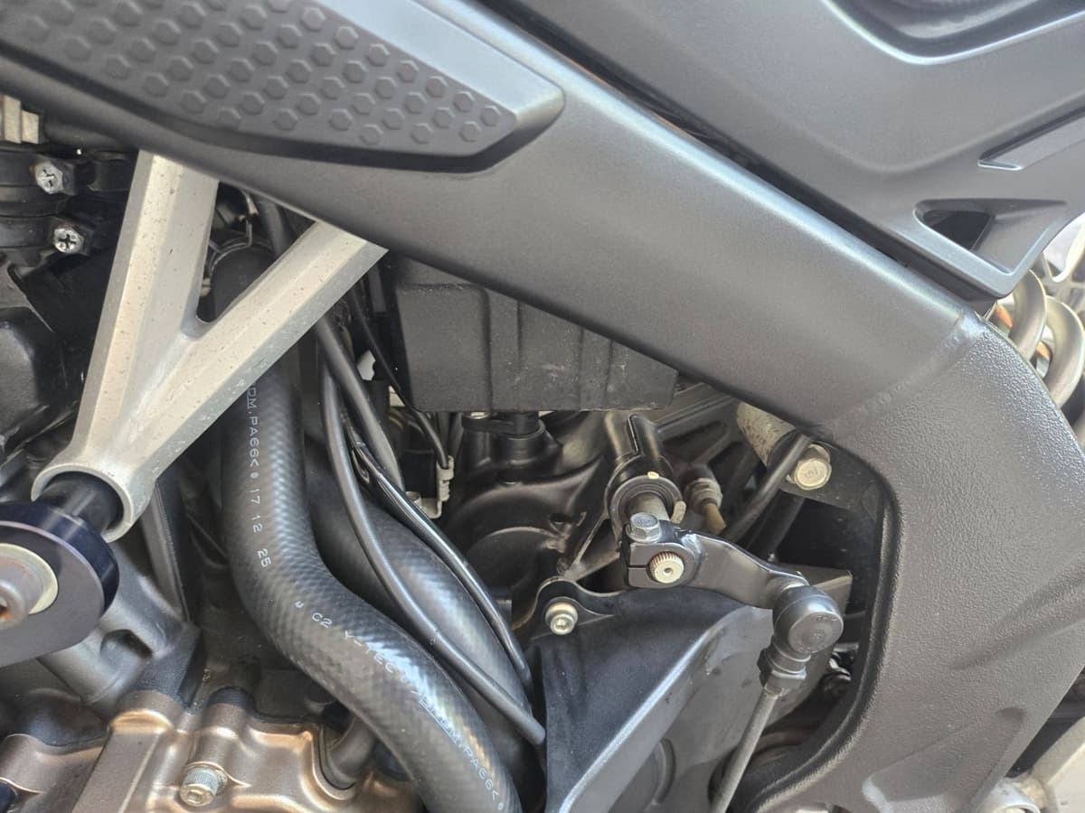 혼다 CBR 650 F 13