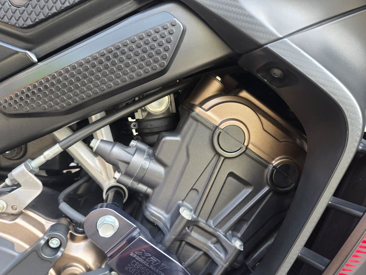 혼다 CBR 650 F 15