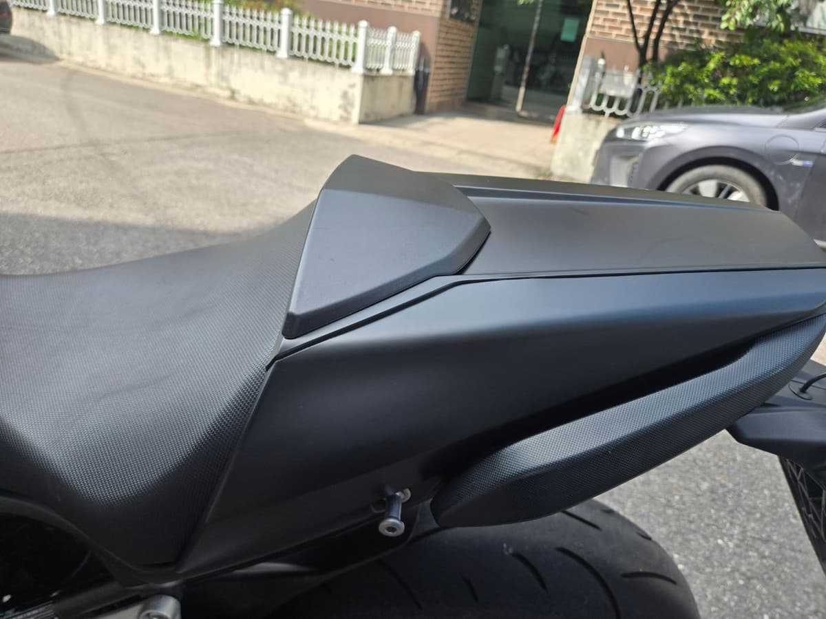 혼다 CBR 650 F 9