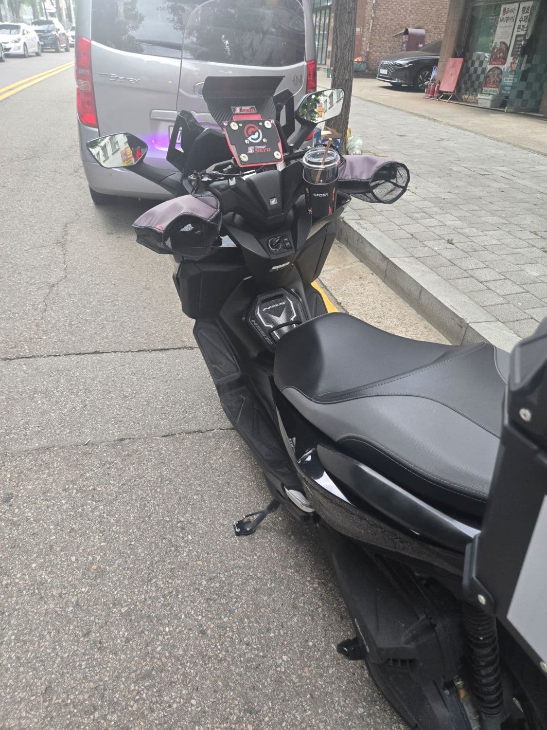 혼다 포르자 350 4