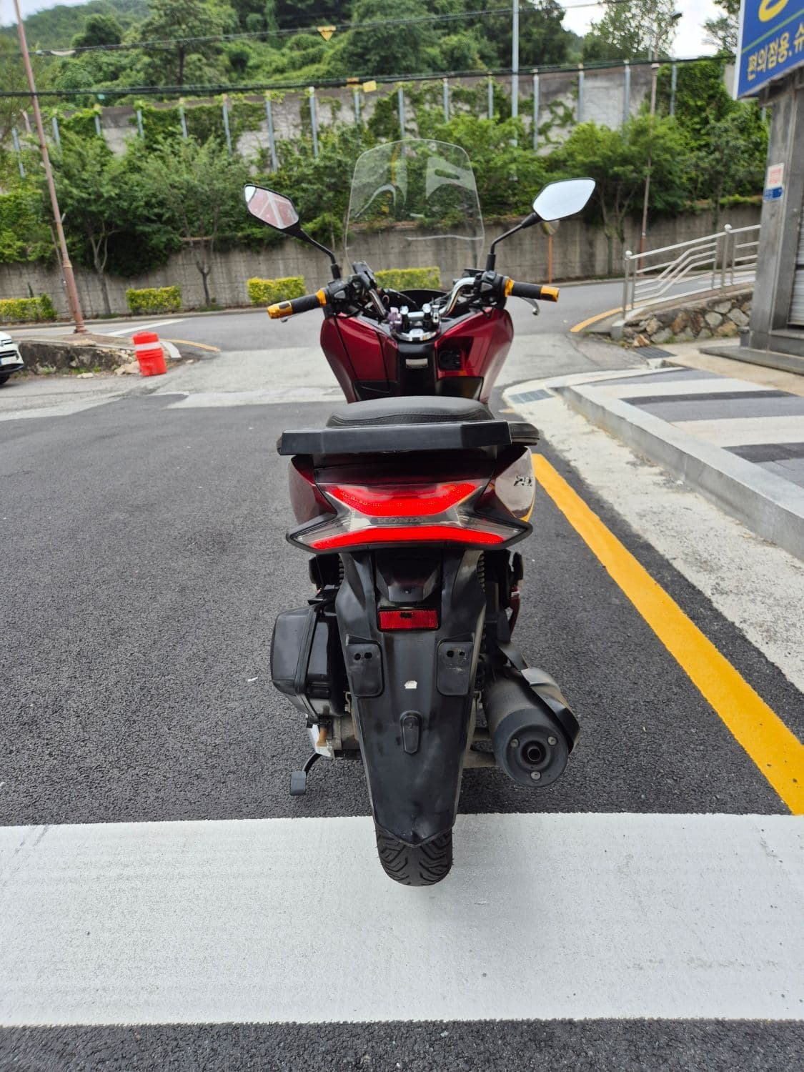 혼다 PCX 125 more