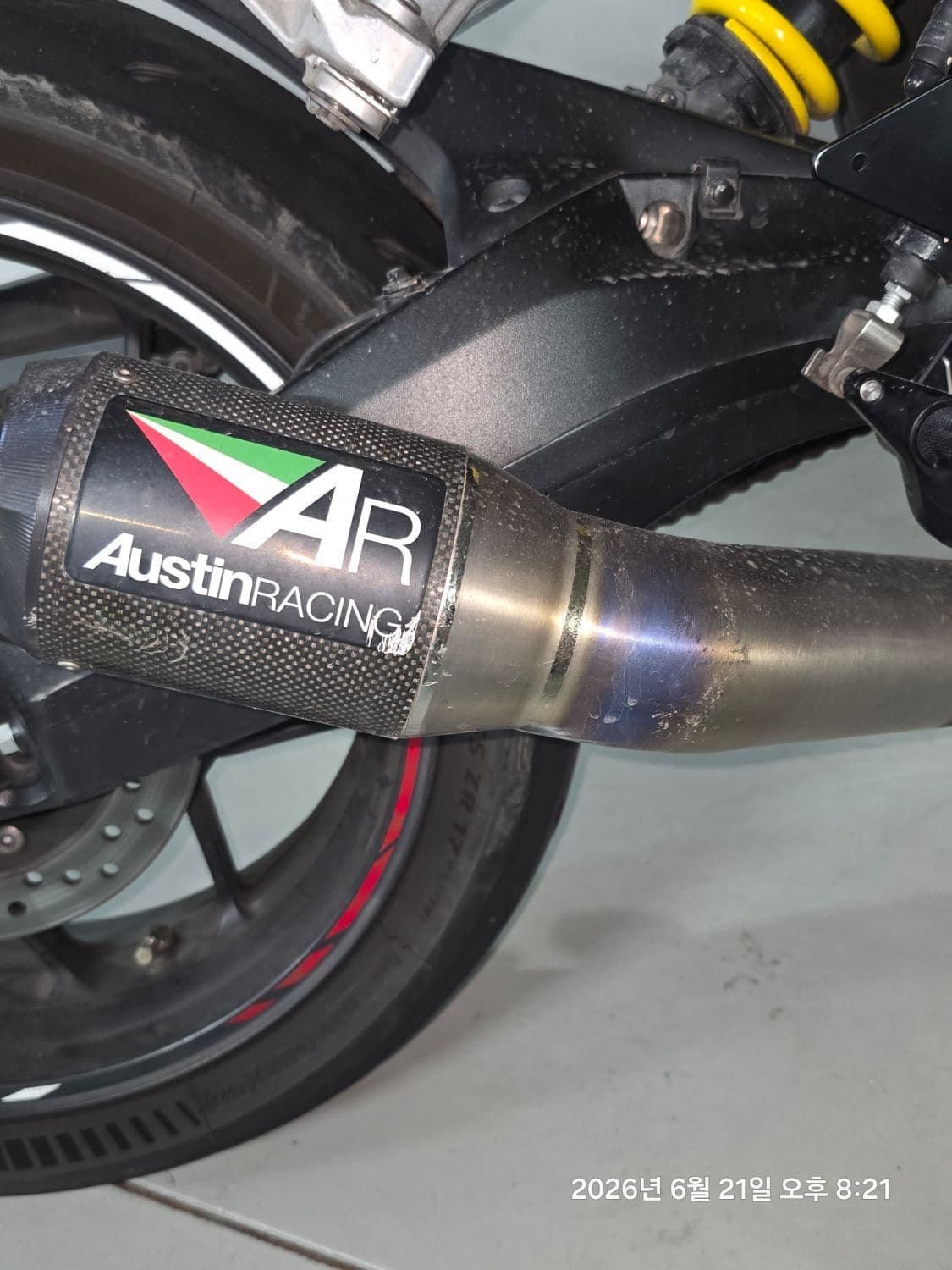 혼다 CBR 650 R MT 9
