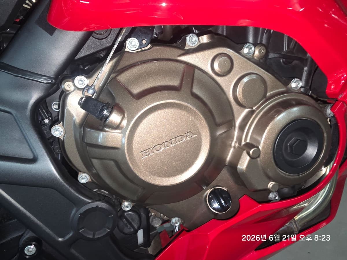 혼다 CBR 650 R MT 7