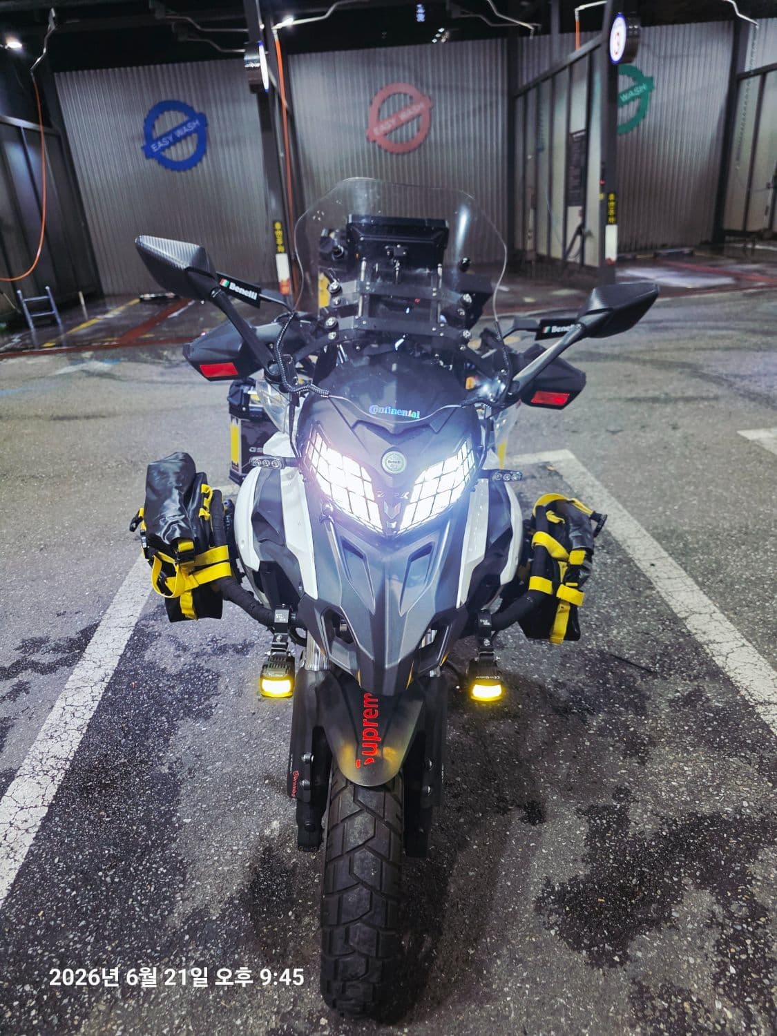 베넬리 TRK 502 1