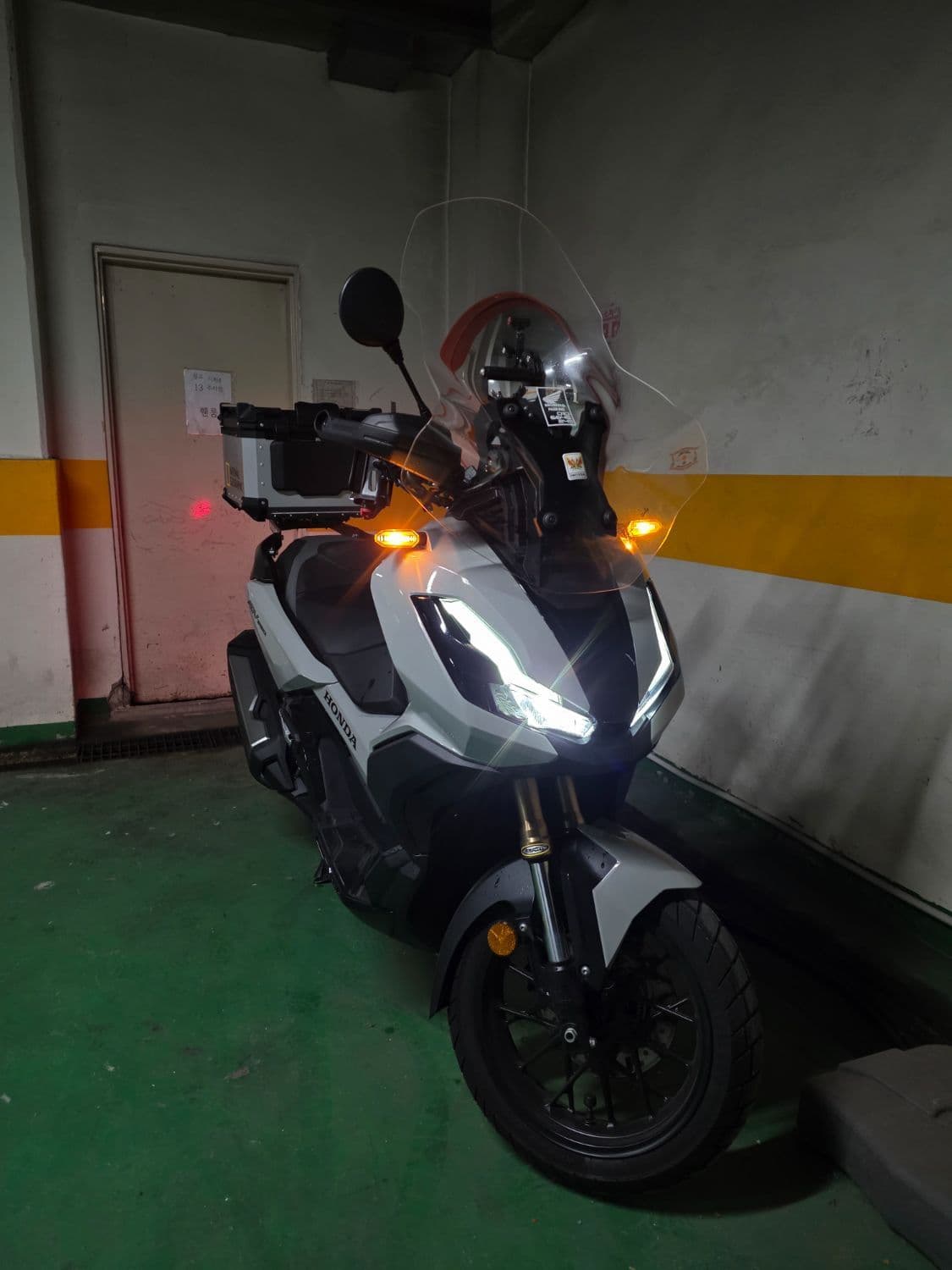 혼다 ADV 350 1
