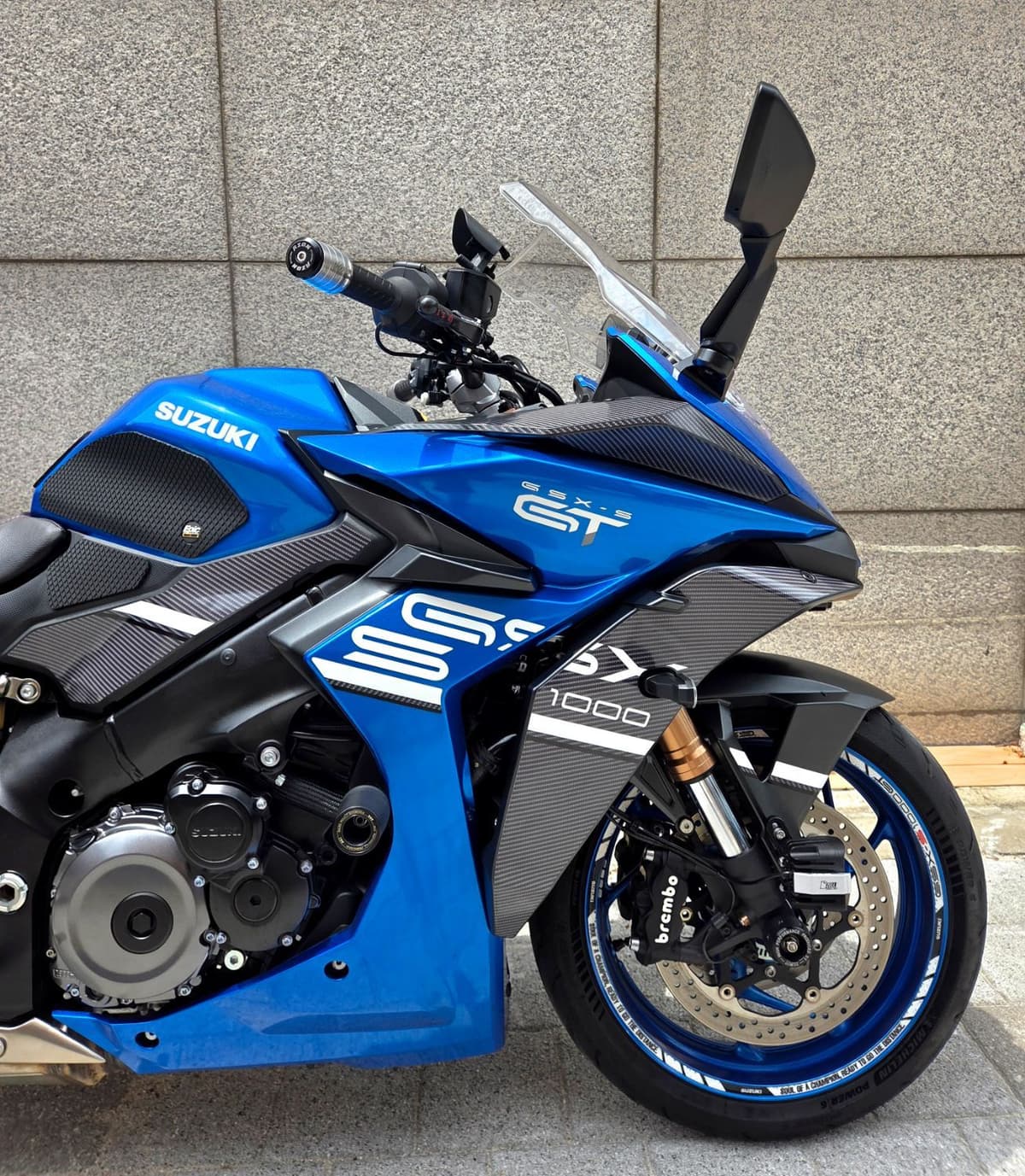 스즈키 GSX S 1000 GT 5