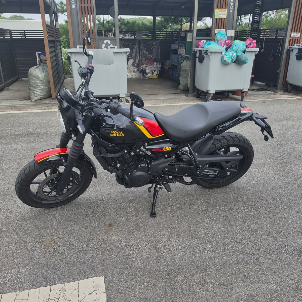 로얄엔필드 게릴라 450 5