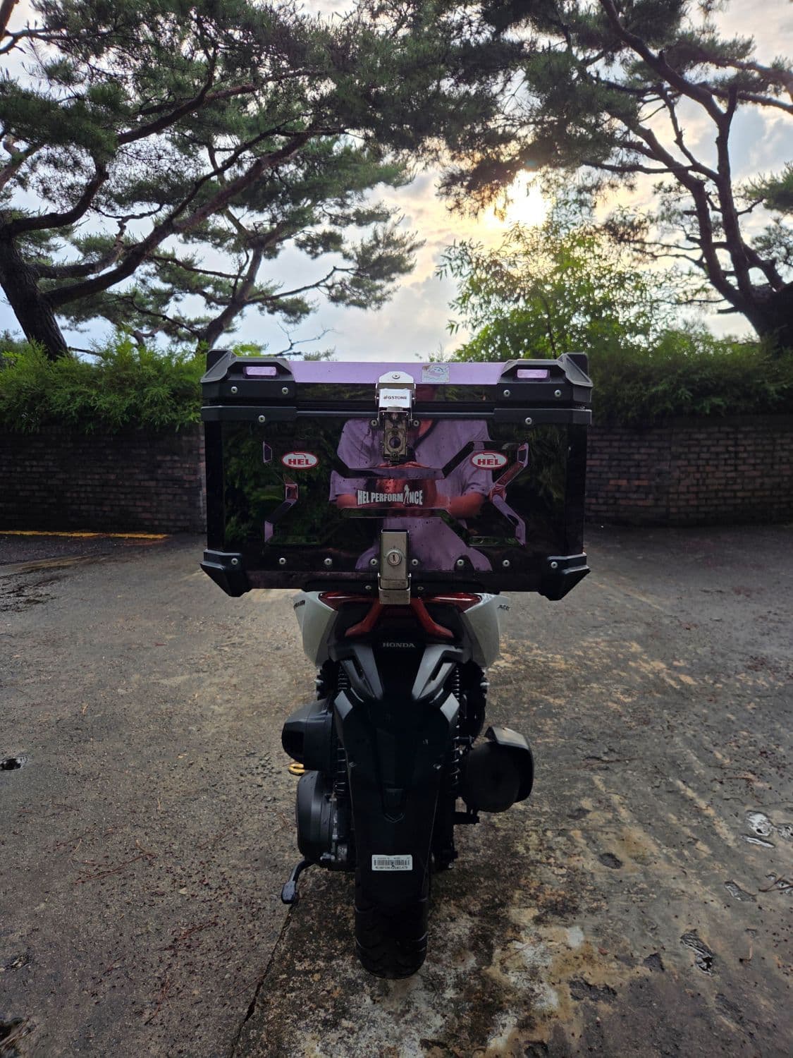 혼다 포르자 350 more