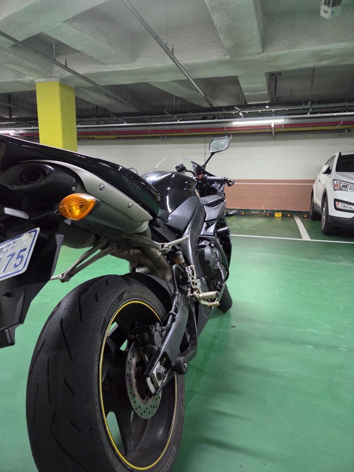 야마하 YZF R1 more