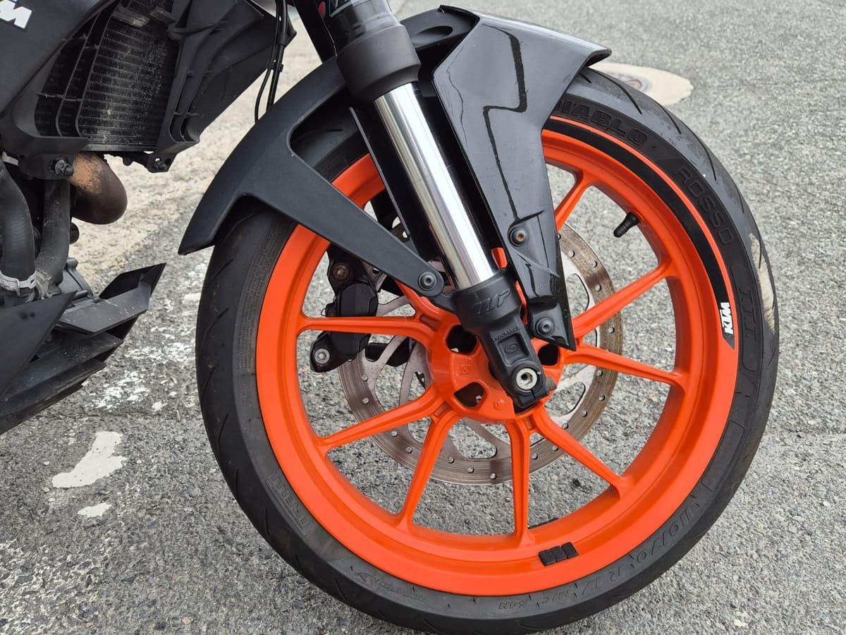 KTM 390 듀크 3