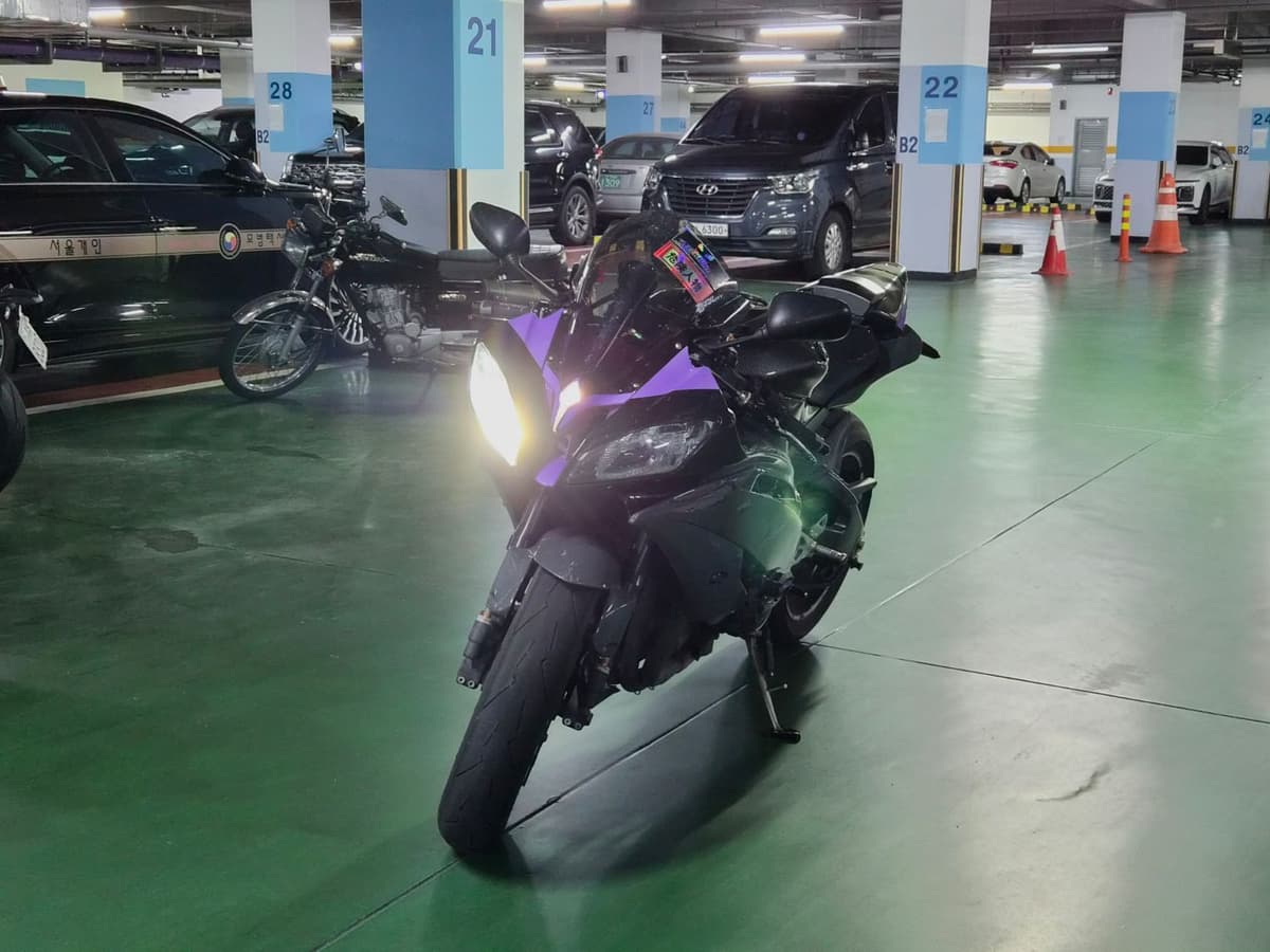 야마하 YZF R6 7