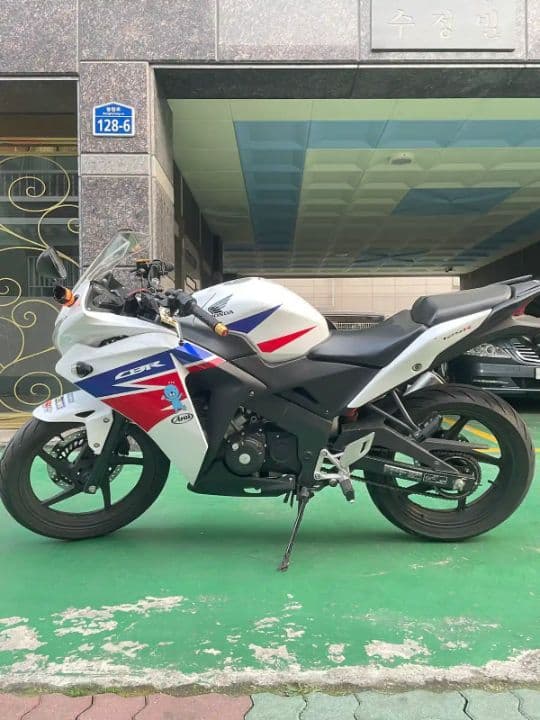 혼다 CBR 125 R 1