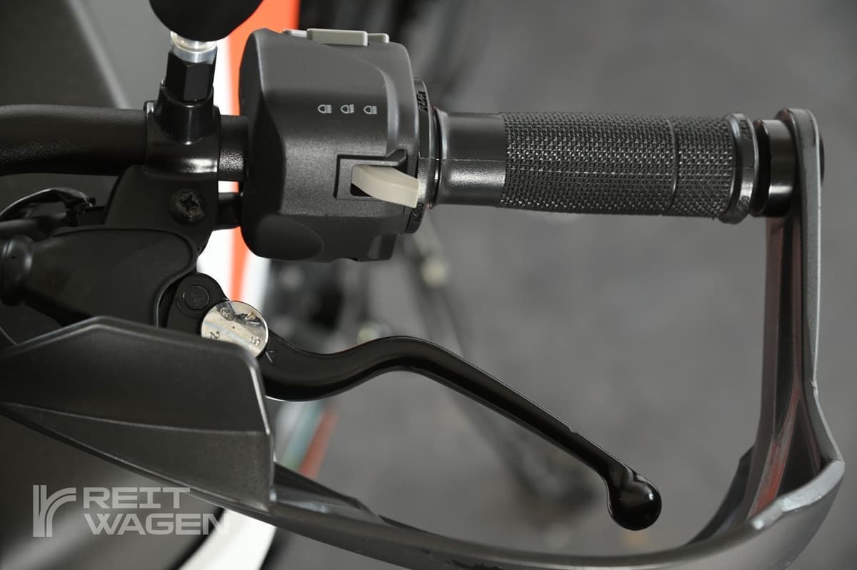 KTM 390 어드벤처 8