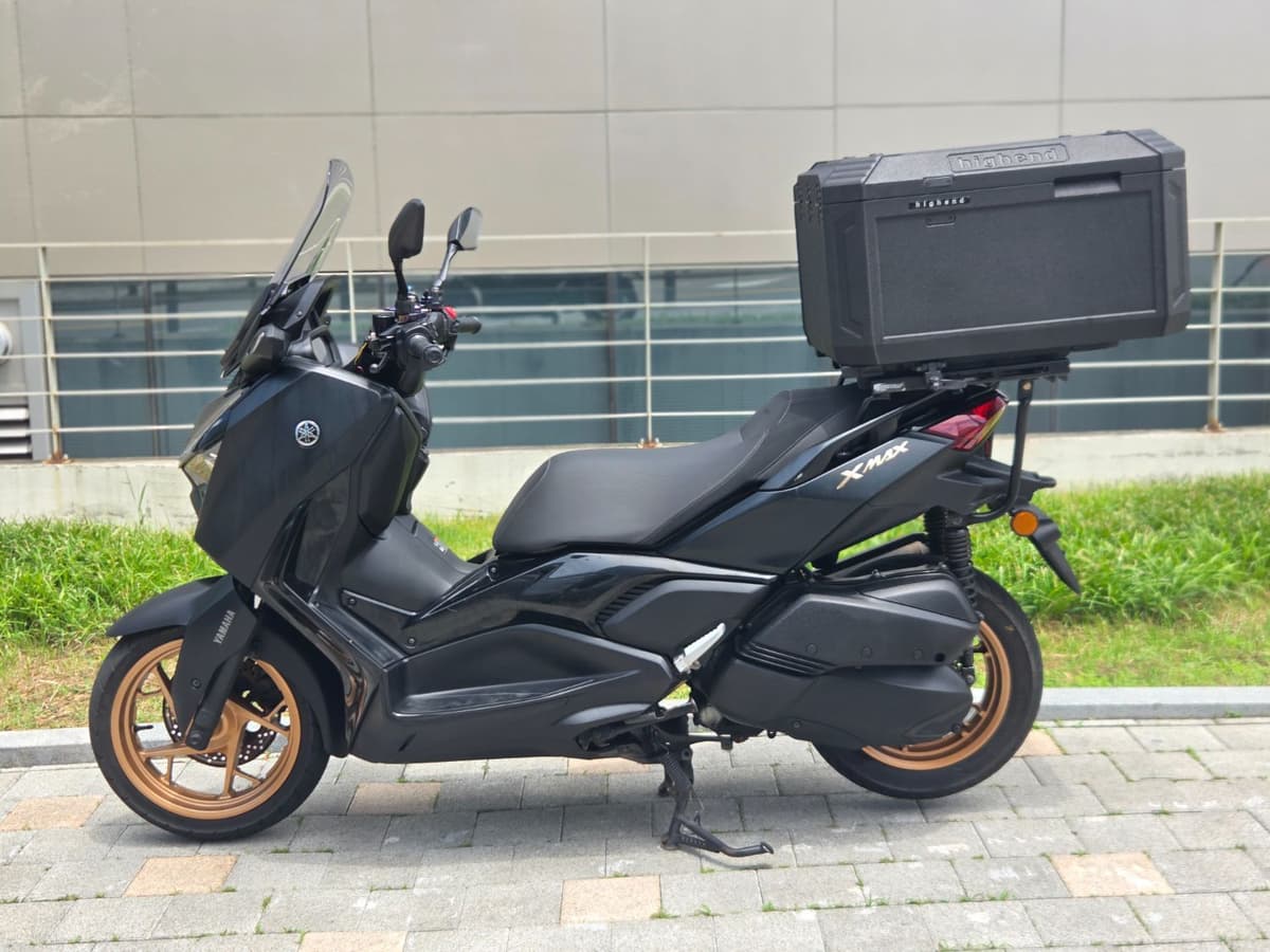 야마하 XMAX 300 ABS 5