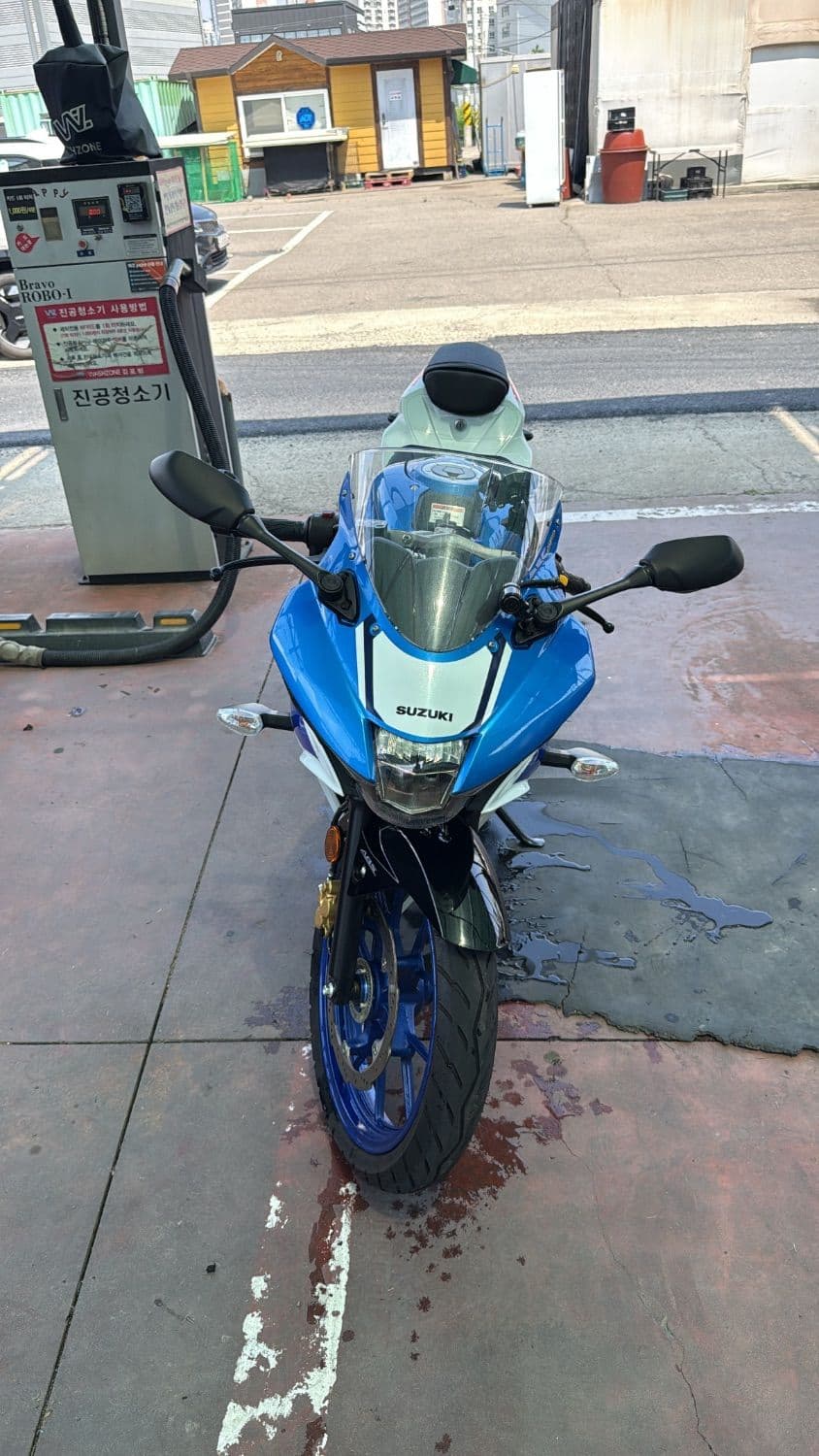 스즈키 GSX R 125 ABS 3