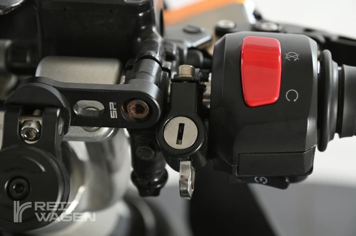 로얄엔필드 컨티넨탈 GT 650 26