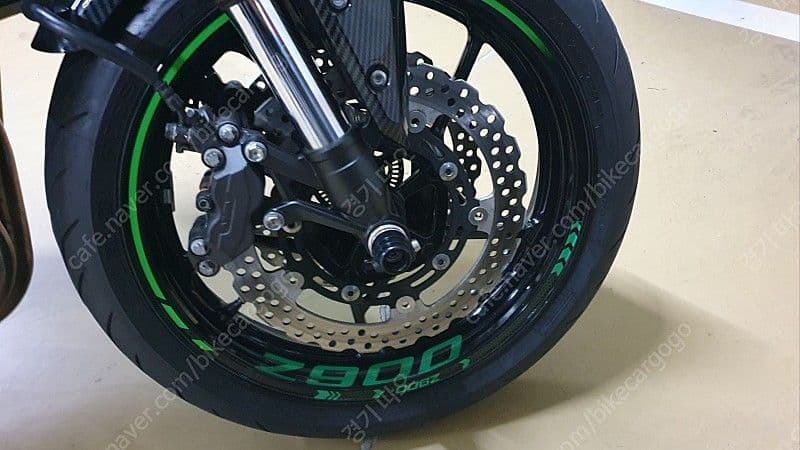 가와사키 Z 900 11