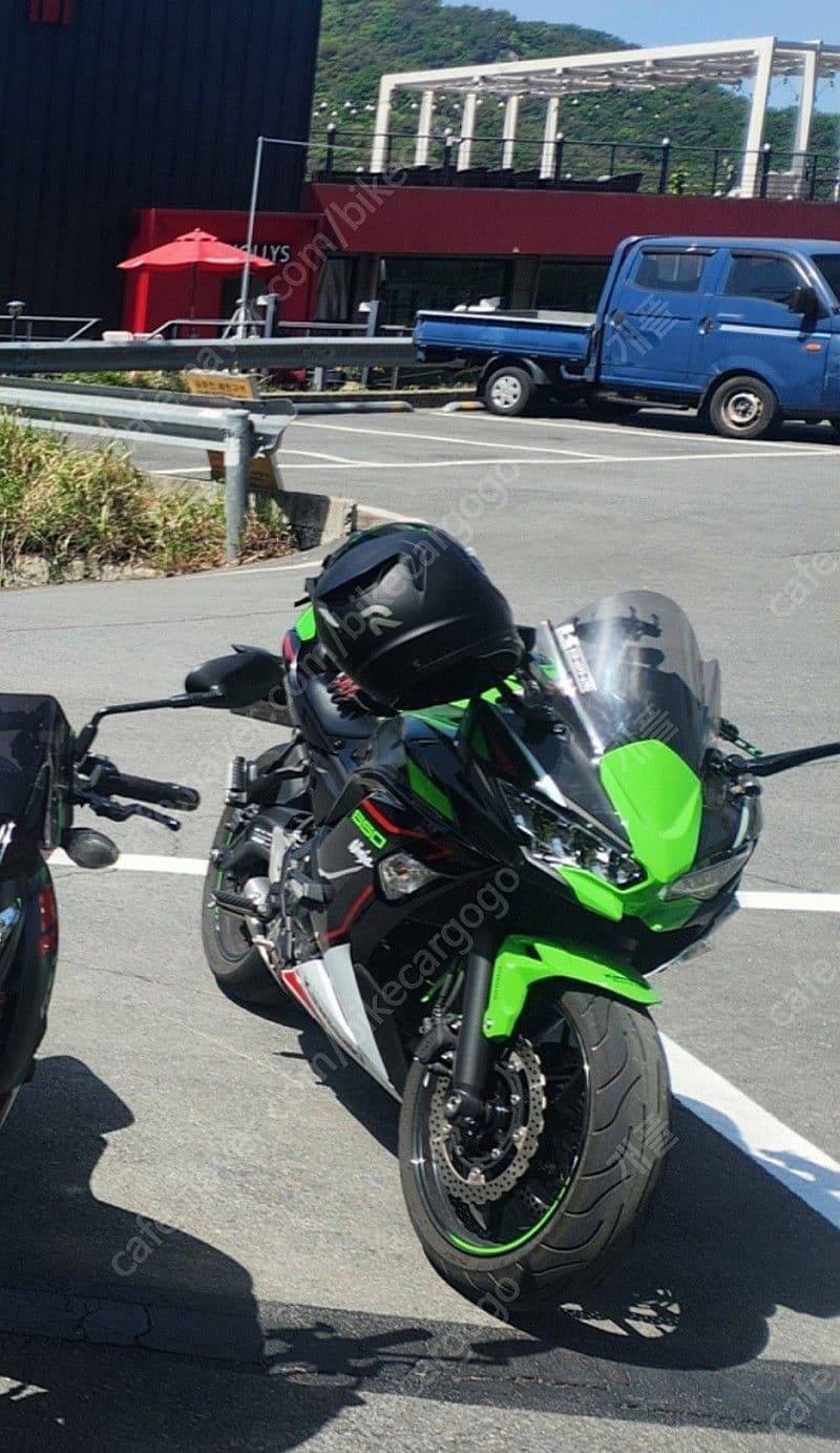 가와사키 닌자 650 1