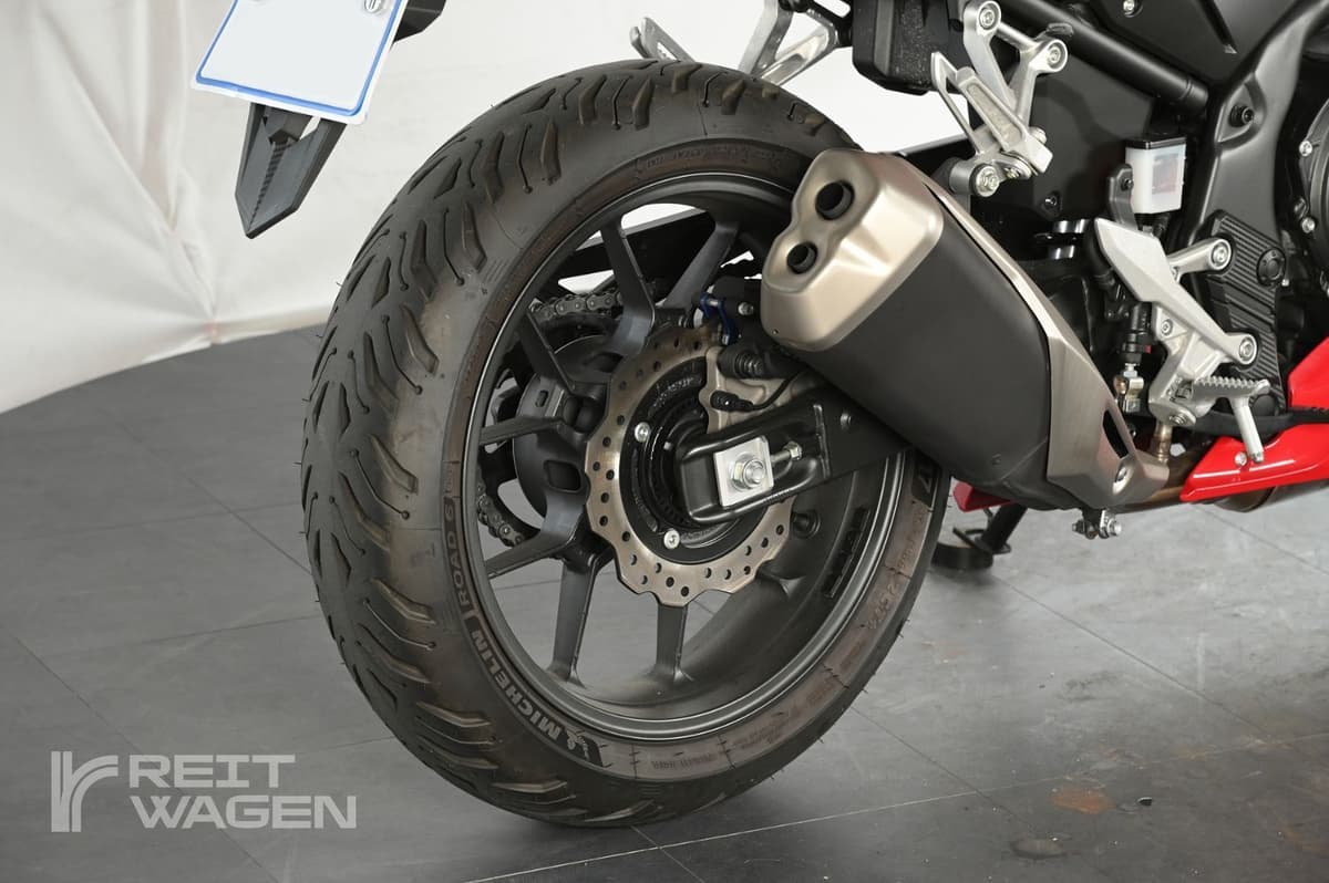 혼다 CBR 500 R 15