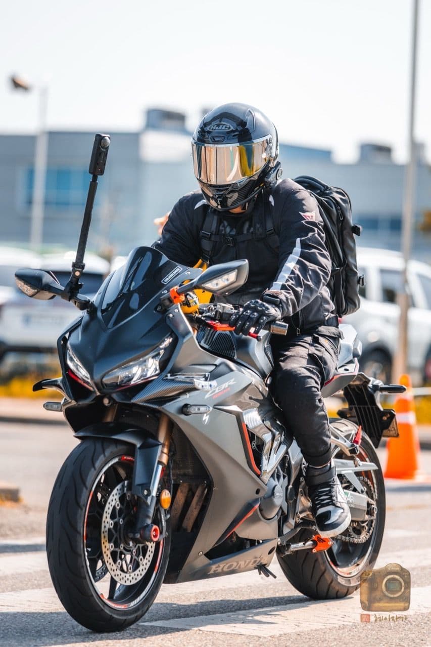 혼다 CBR 650 R MT 2