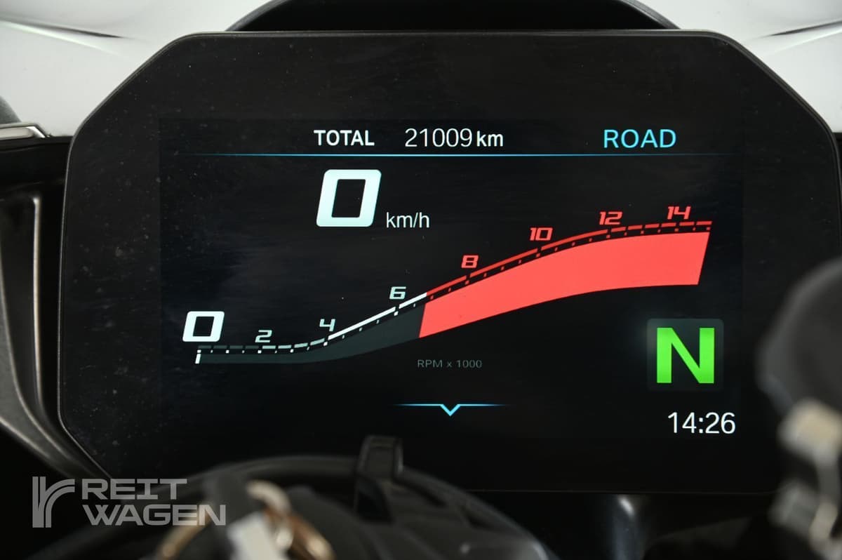 BMW S 1000 RR more