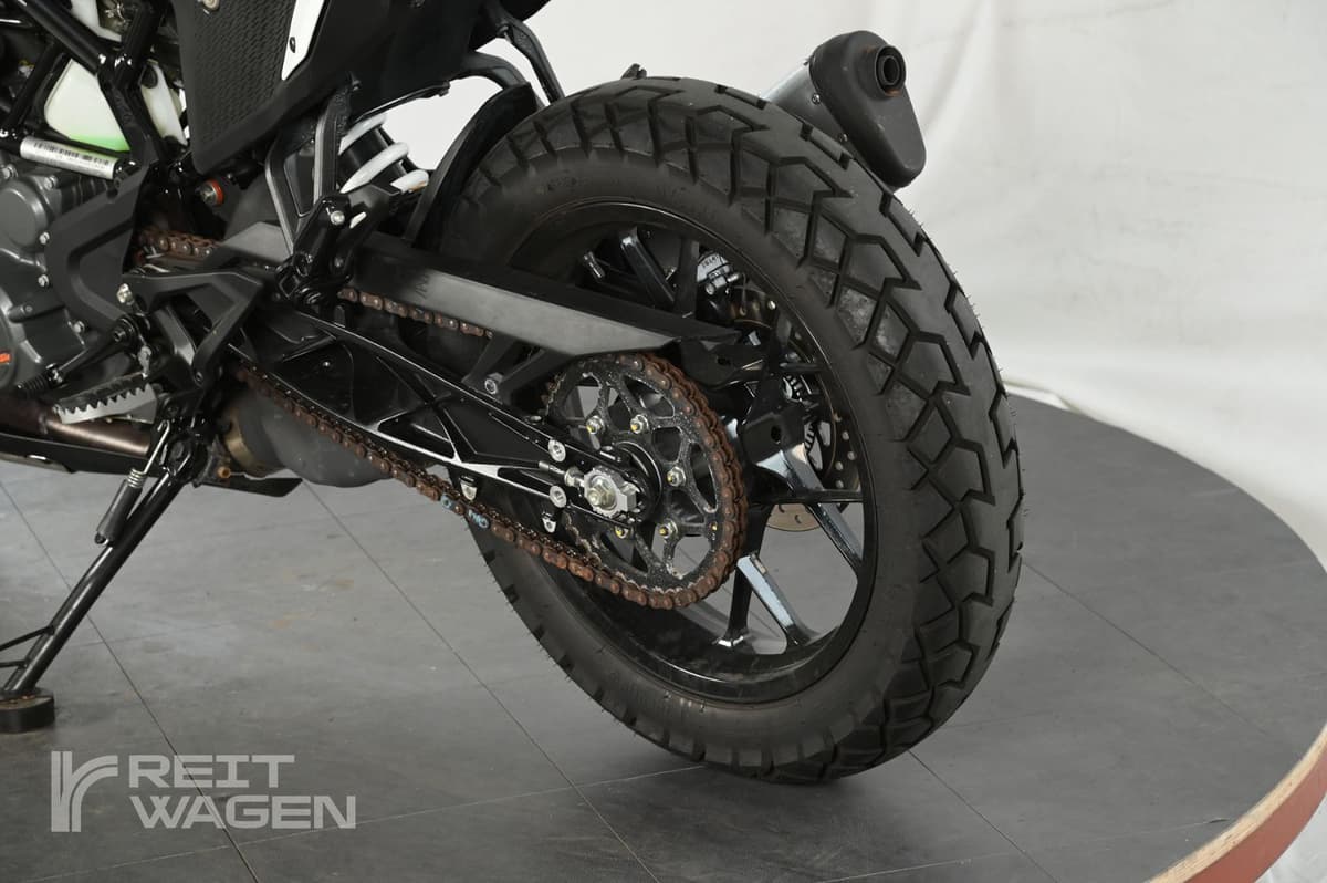 KTM 390 어드벤처 16