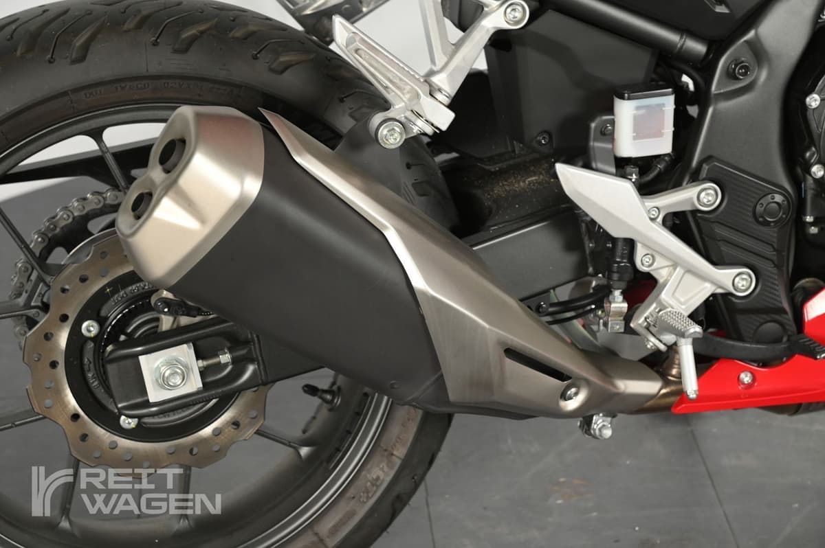 혼다 CBR 500 R 17